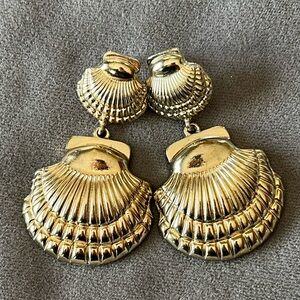 Zara Shell Dangle Stud Earrings